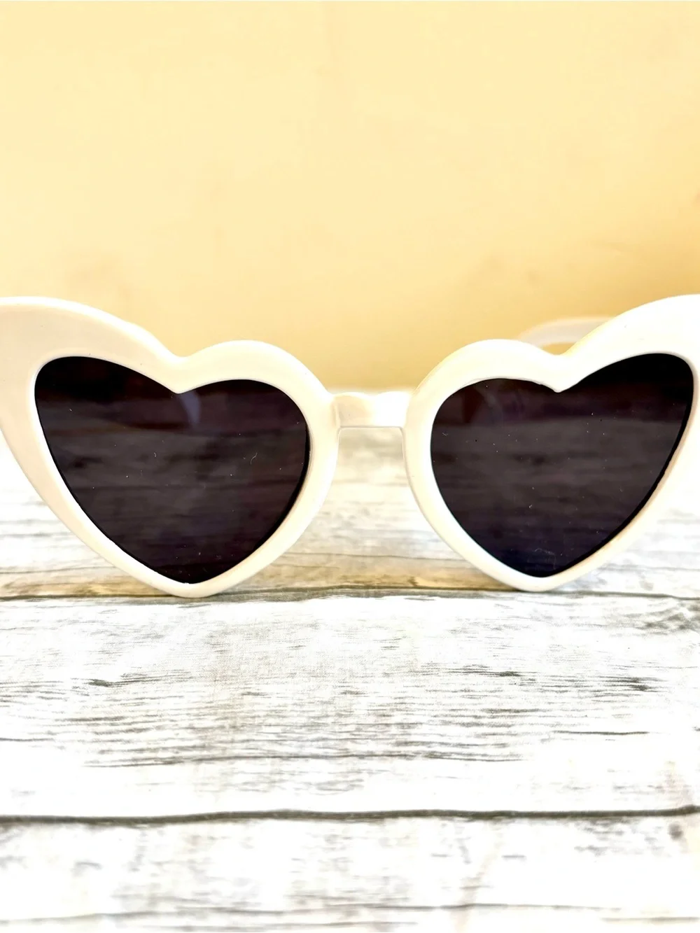 Retro White Heart Shaped Sunglasses